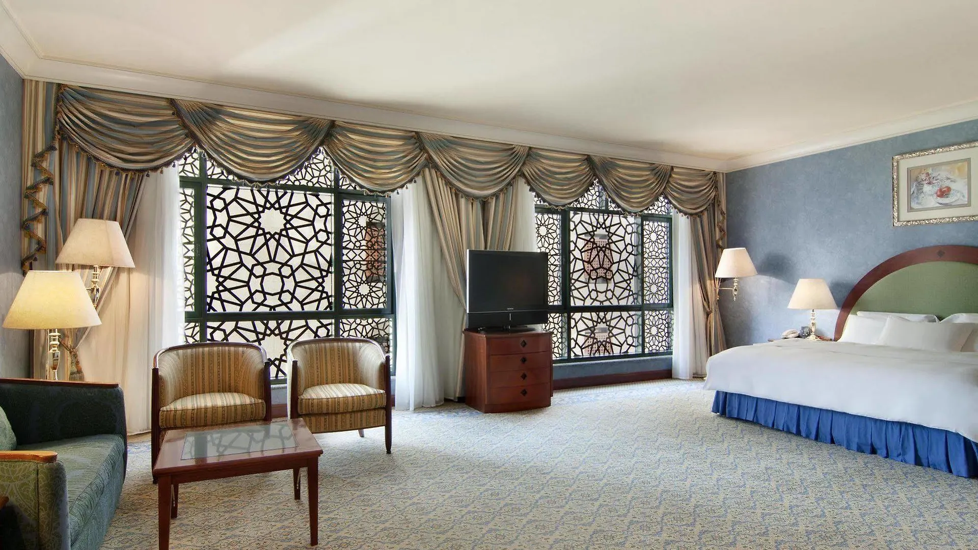 Madinah Hilton Hotel Medina 5*,