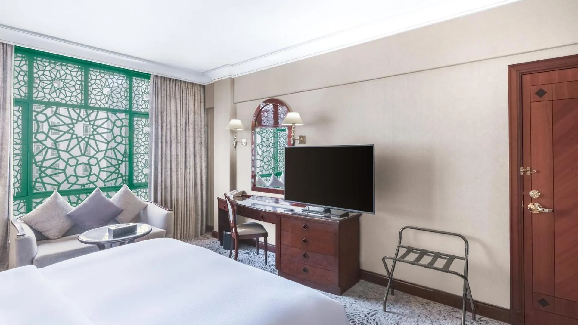 Madinah Hilton Hotel Medina 5*,