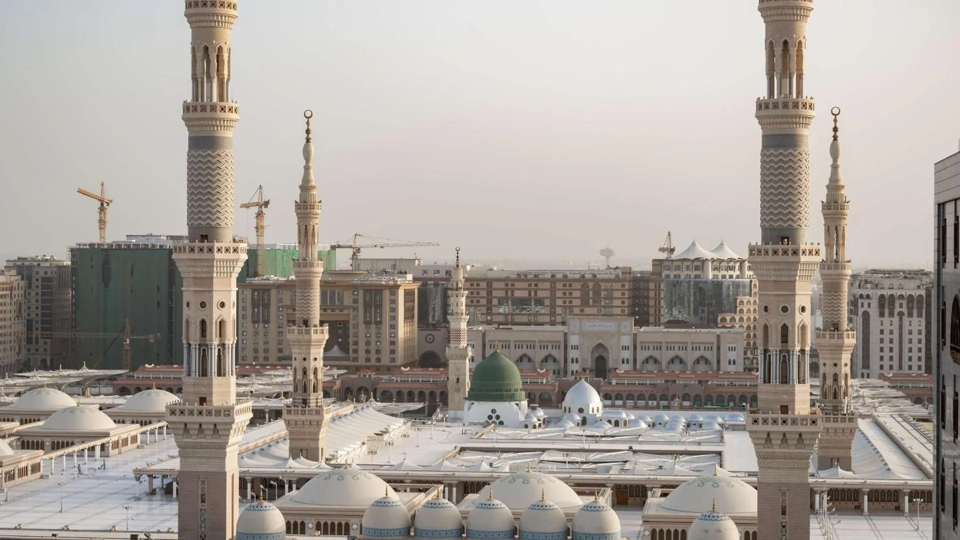 Madinah Hilton Hotel location